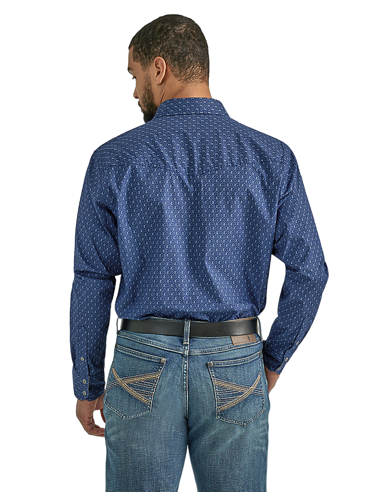 Wrangler Men's Comfort Long Sleeve Snap Shirt