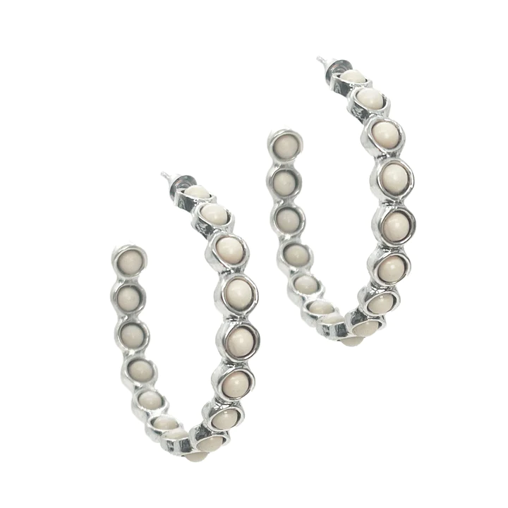 Southern Grace Women's Cream Stone Earrings