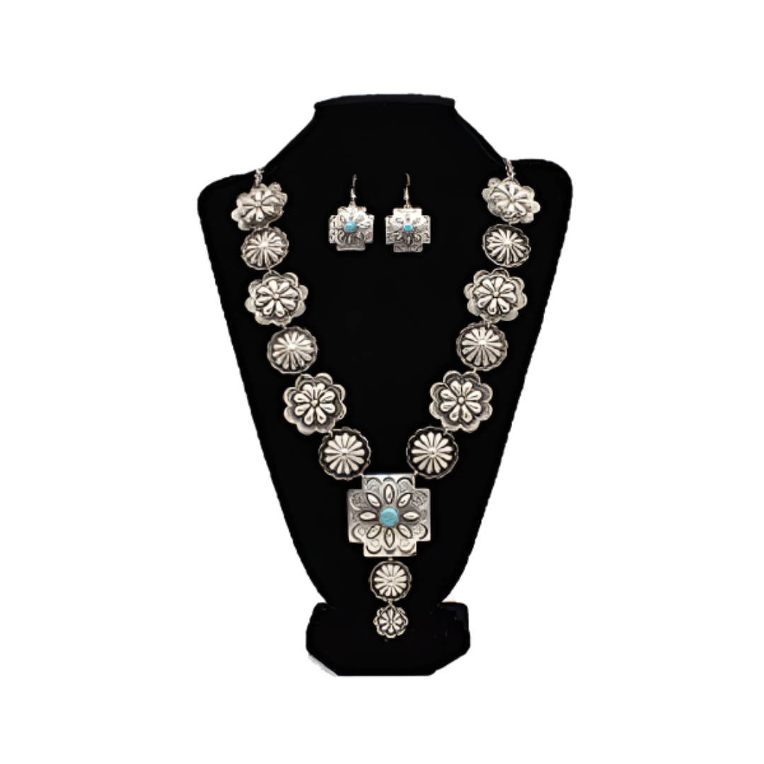 M&F Women's Floral Conchos Pendant Grey Necklace & Earrings Set