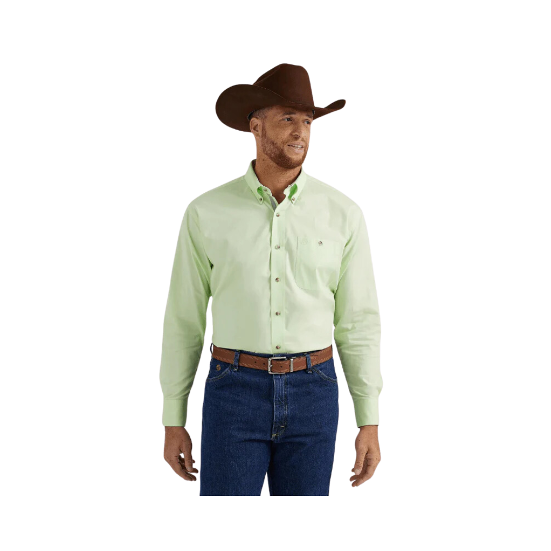 Wrangler Men's George Strait Solid Kelly Long Sleeve Button Down Shirt