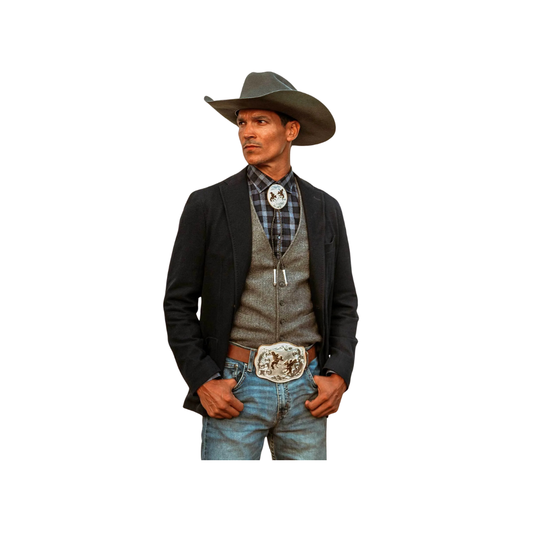 Montana Men's Giant Scalloped Two Tone Belt With Fighting Roosters Buckle
