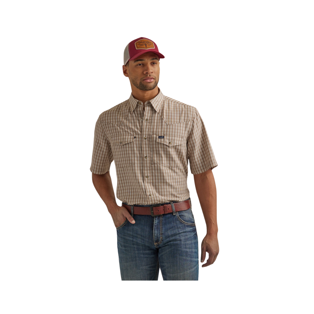 Wrangler Men's Performance Classic Fit Tan Shirt