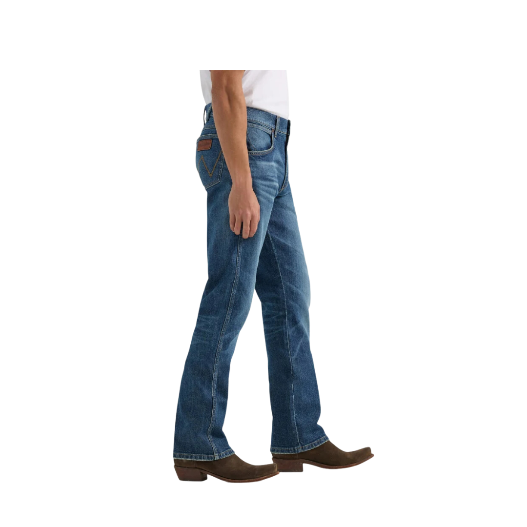 Wrangler Men's Retro Boot Cut Whitley Jeans