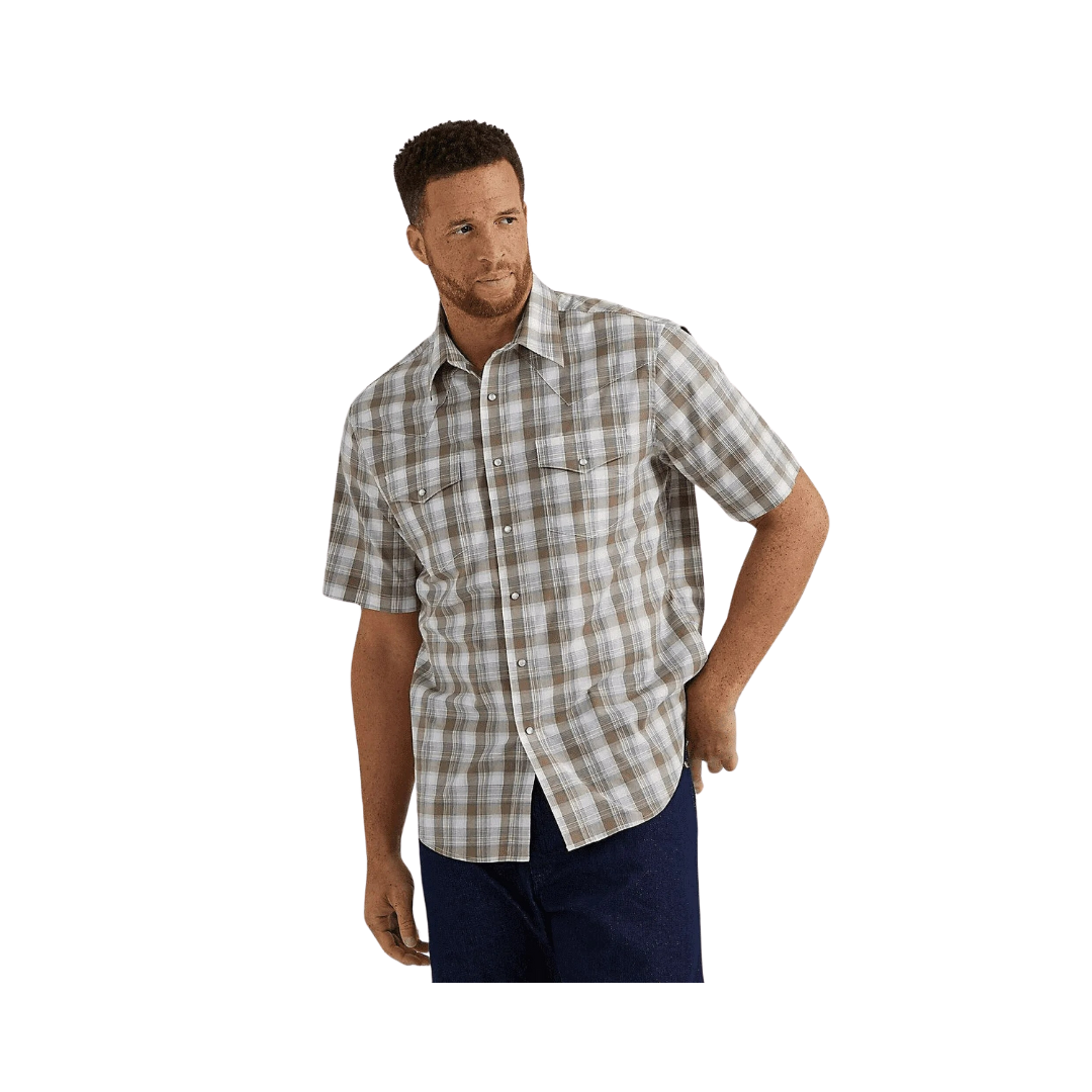 Wrangler Men´s Winkle Resist Classic Brown Shirt