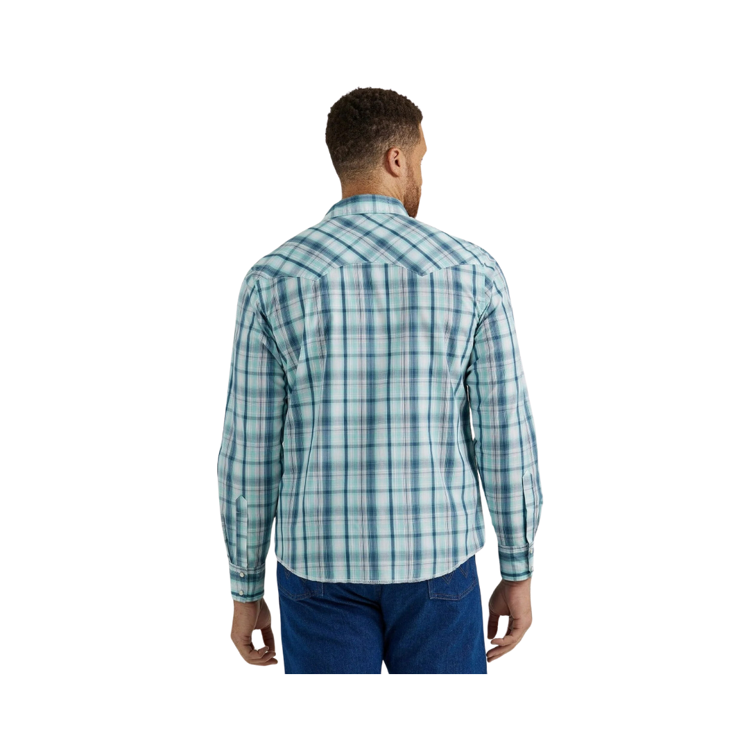 Wrangler Men's Wrinkle Free Teal Plaid Shirt