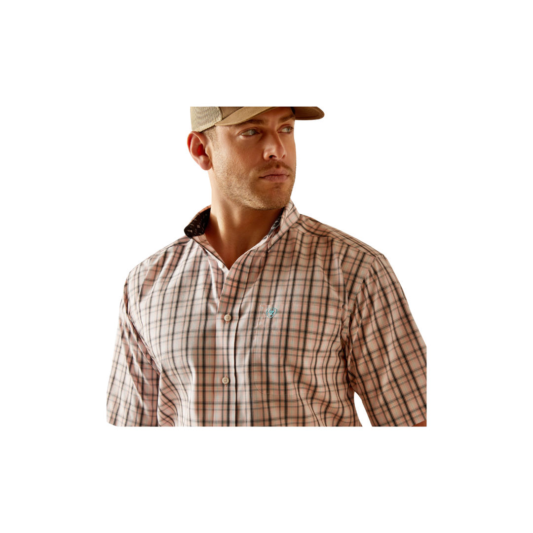 Ariat Men's Wrinkle Free Sage Classic Fit Pink Shirt