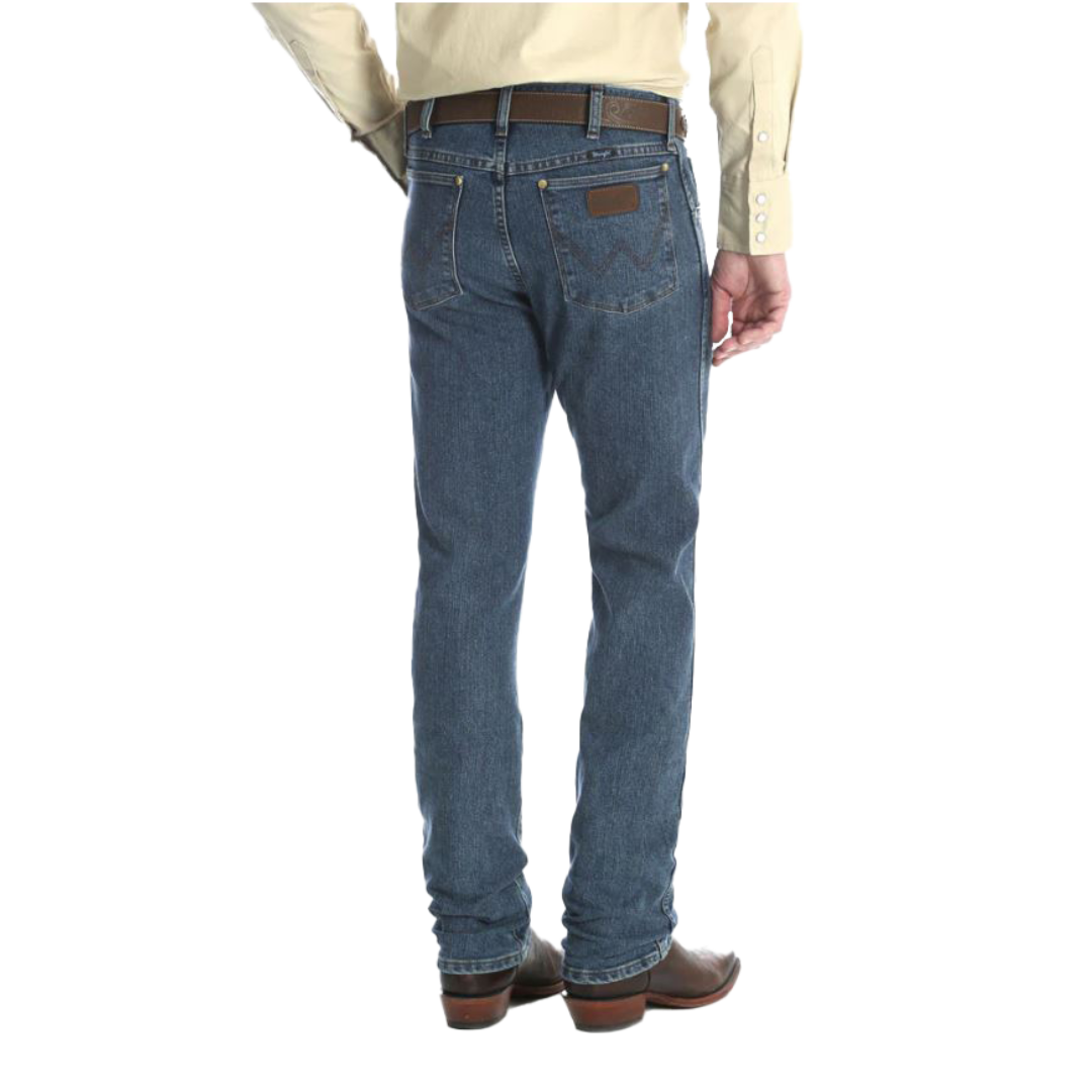 Wrangler Men's Performance Cowboy Cut Blue Jeans
