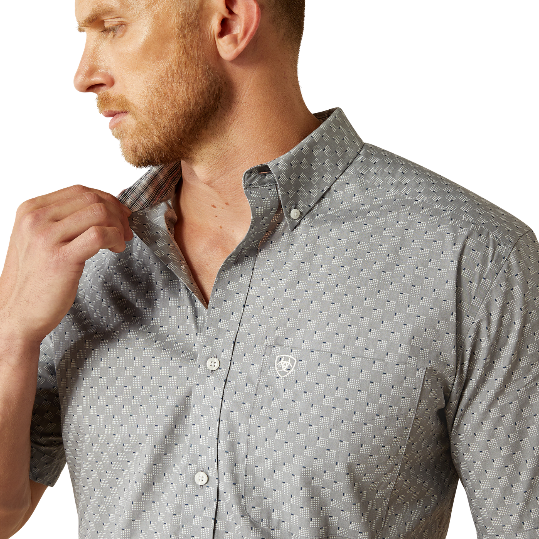 Ariat Men's Obert Classic Fit Blue Shirt