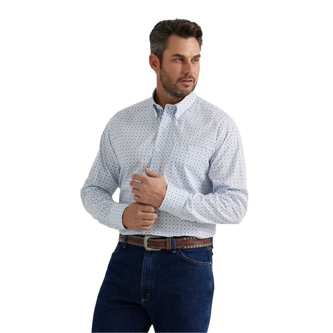 Wrangler Men's George Strait Light Blue Shirt