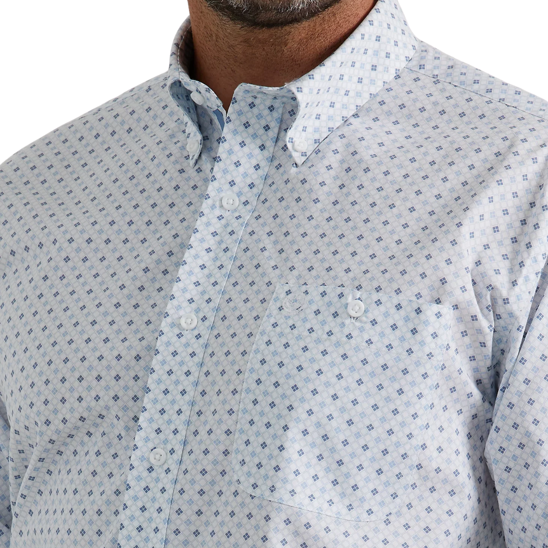 Wrangler Men's George Strait Light Blue Shirt