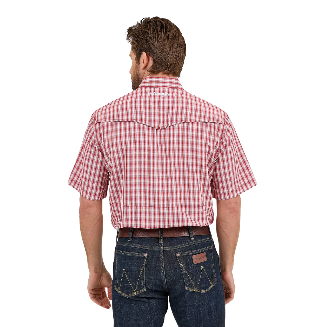 Wrangler Men's Performance Short Sleeve Red Shirt