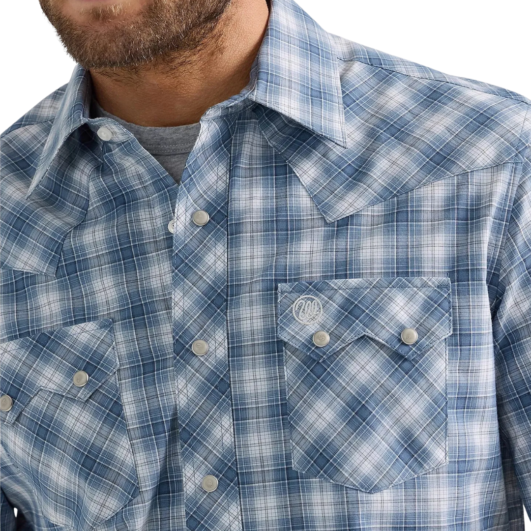 Wrangler Men's Short Sleeve Sawtooth Pocket Western Shirt