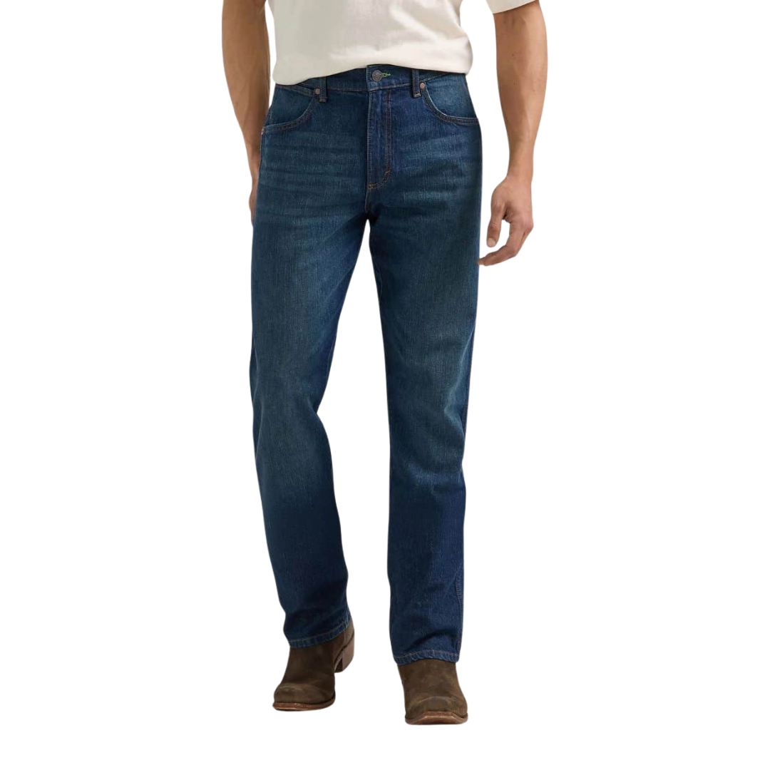 Wrangler Men's Retro Slim Fit Straight Leg Blue Jean