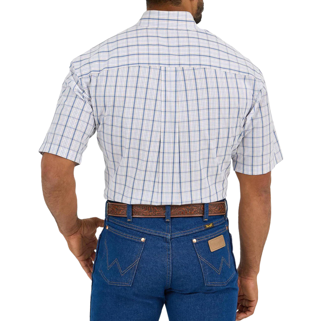 Wrangler Men's Classic Relaxed Fit White Blue Shirt