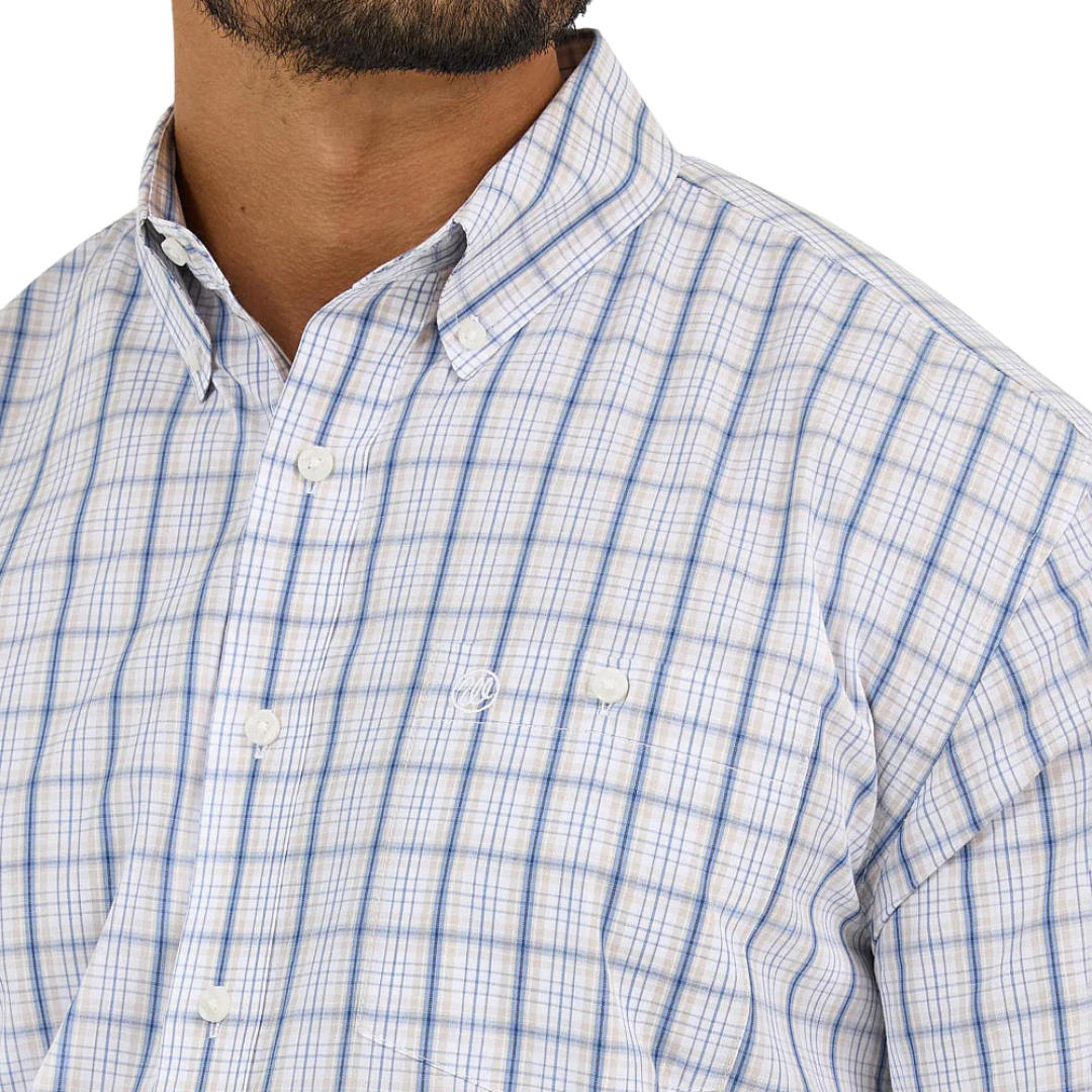 Wrangler Men's Classic Relaxed Fit White Blue Shirt