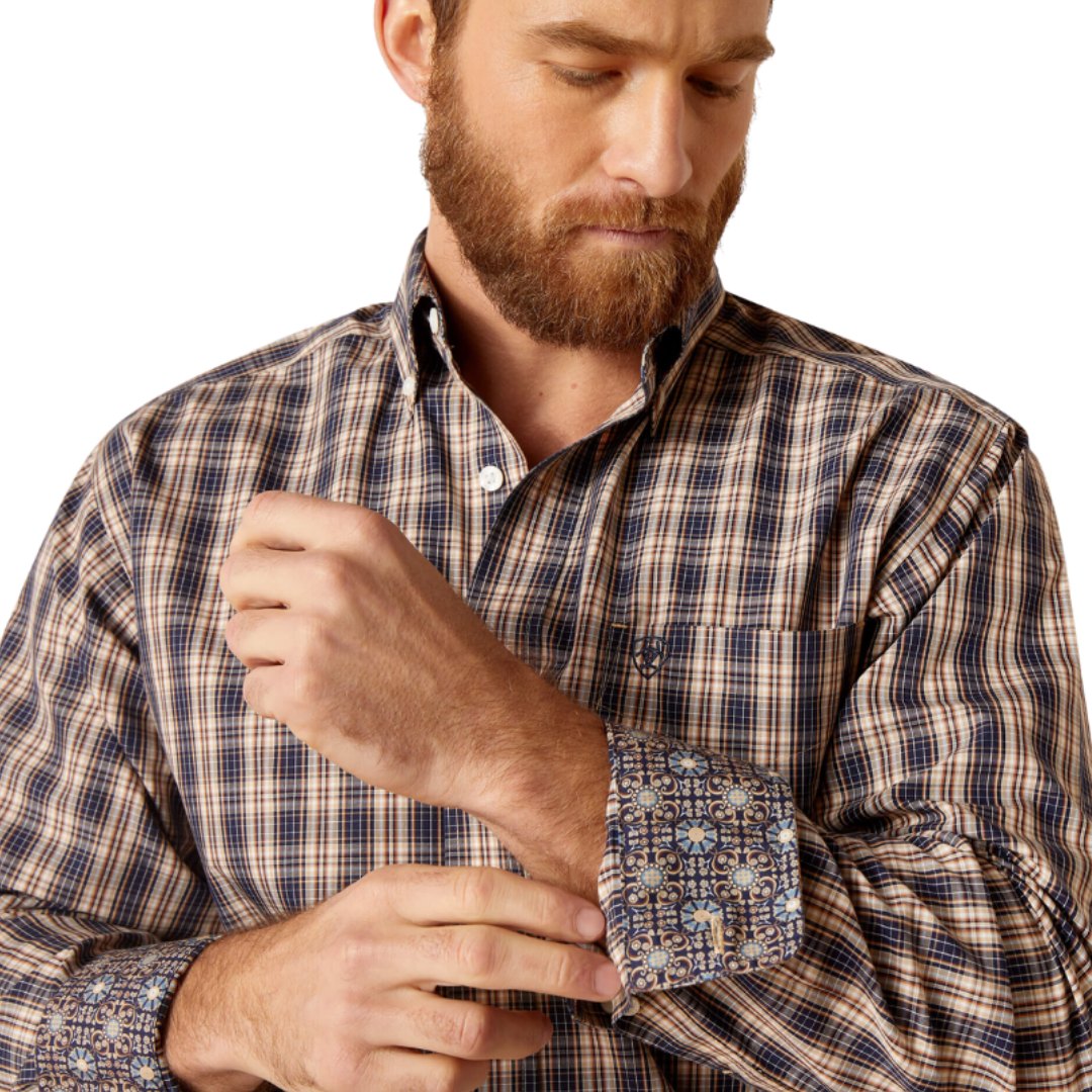 Ariat Men's Wrinkle Free Brown Shirt