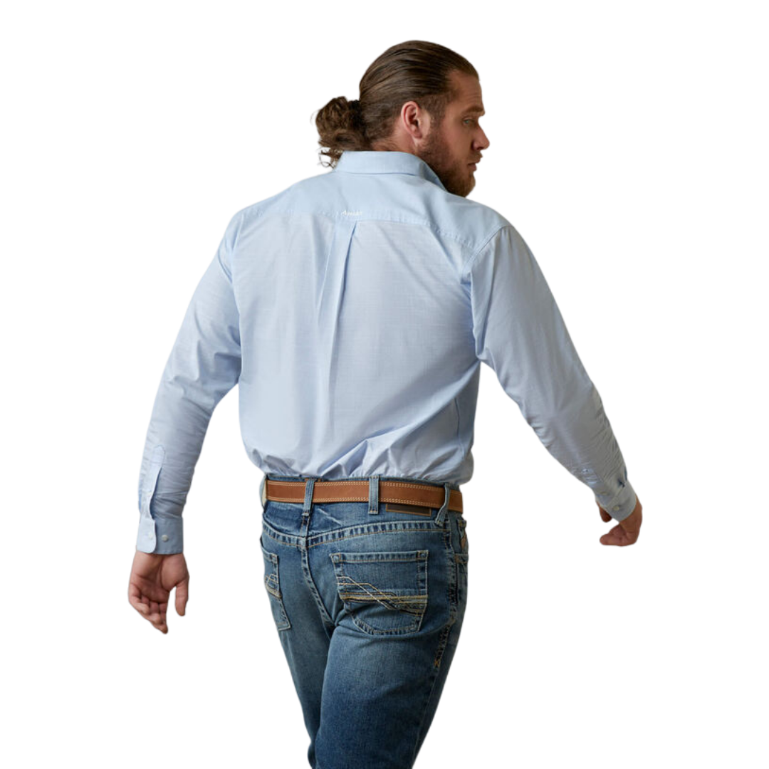 Ariat Men's Solid Slub Classic Fit Shirt