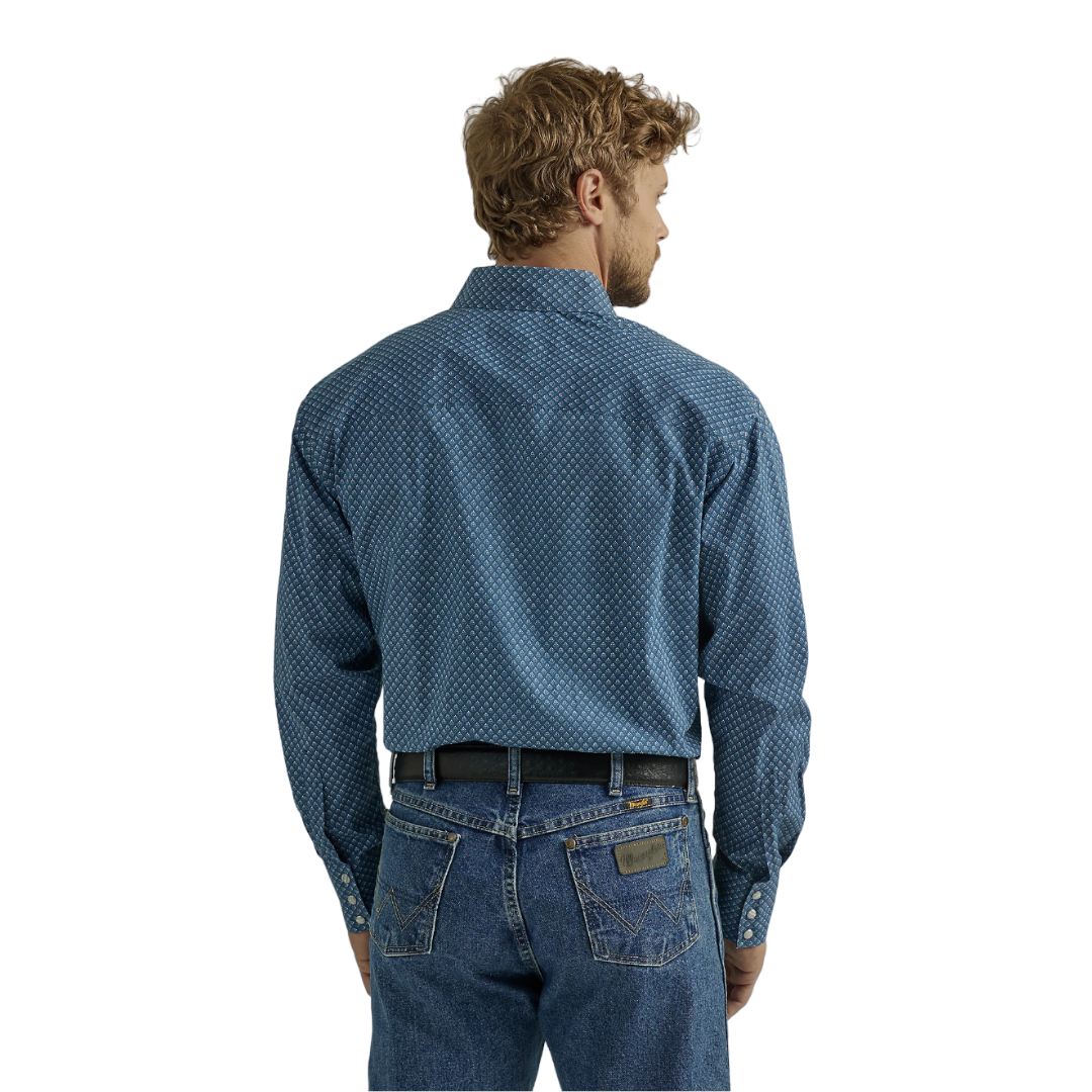 Wrangler Mens's Turquoise Paisley George Strait Snap Shirt