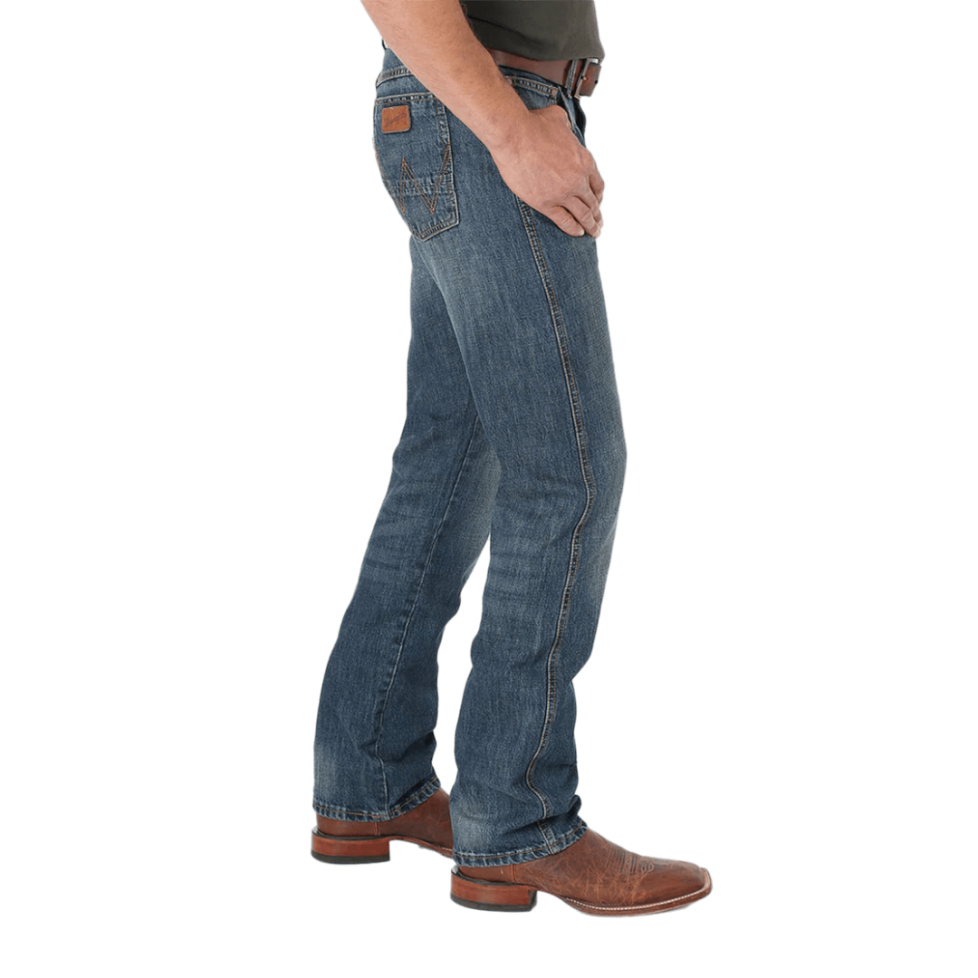 Wrangler Men's Retro Slim Straight Dark Night Jeans