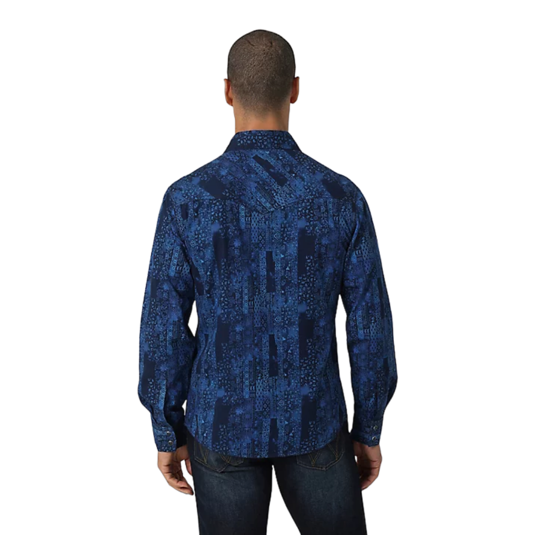 Wrangler Men's Retro Premium Snap Print In Bandana Blue Shirt