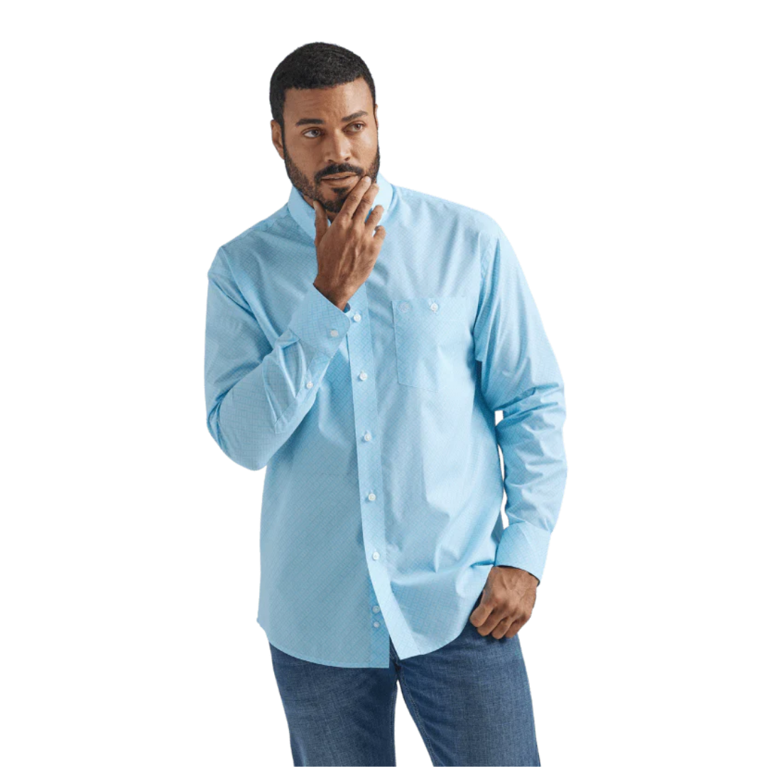 Wrangler Men's Light Blue and White Geo Print Long Sleeve Western Shirt