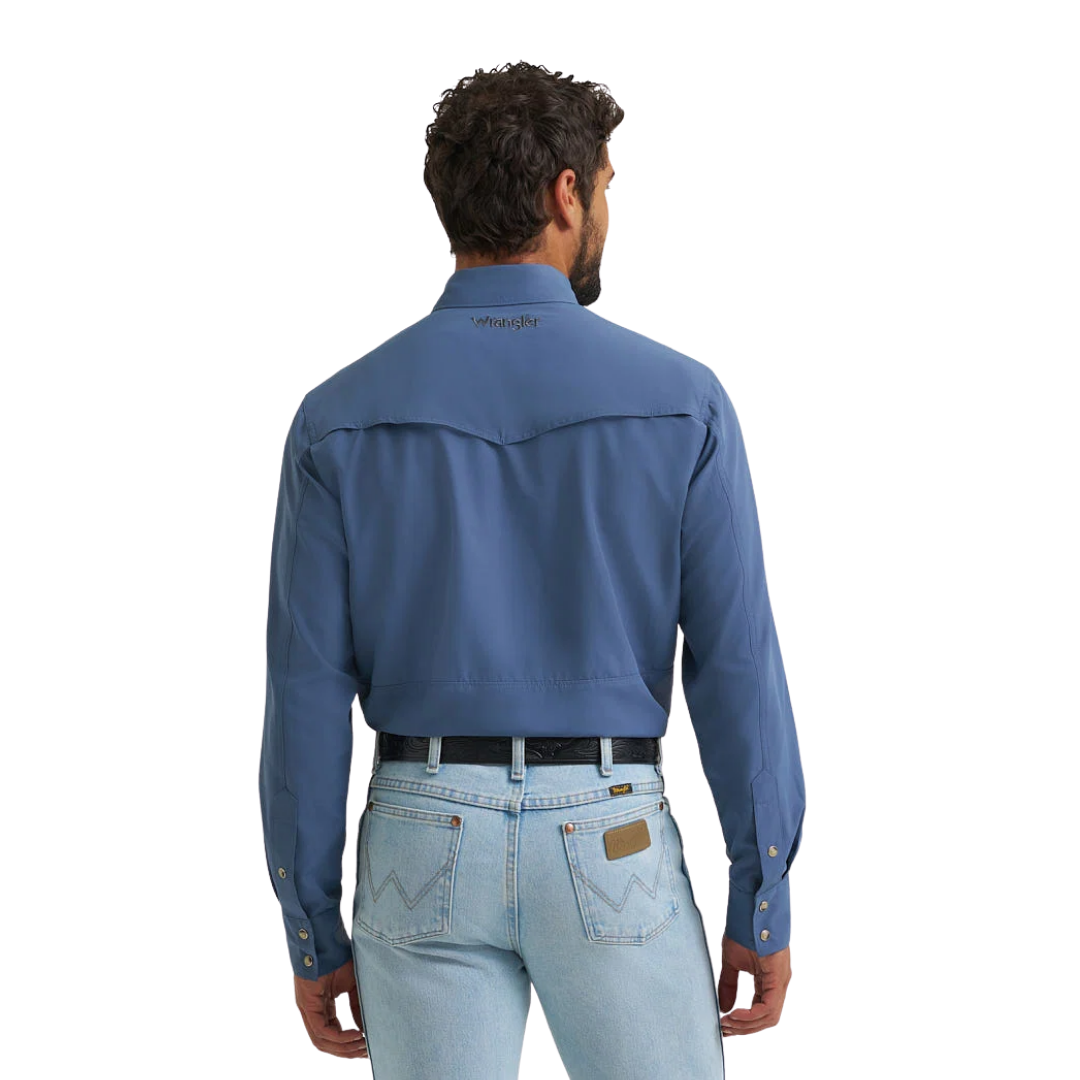 Wrangler Men's All Terrain Gear Vintage Indigo Shirt