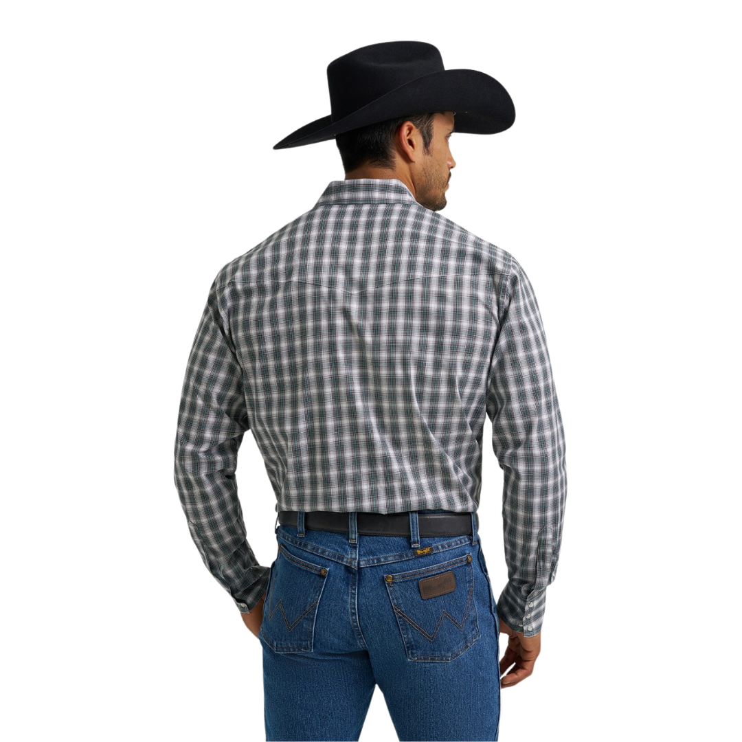 Wrangler Men's Wrinkle Resist Plaid Smoky Sea Shirt