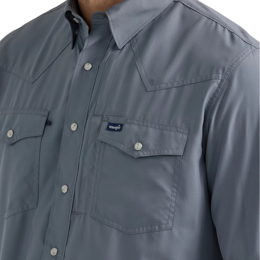 Wrangler Men's Men's Performance Snap Long Sleeve Solid Flint Grey Shirt