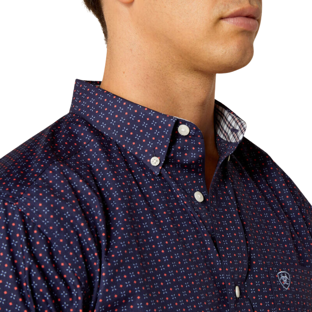 Ariat Men's Wrinkle Free Wells Fitted Peacoat Shirt