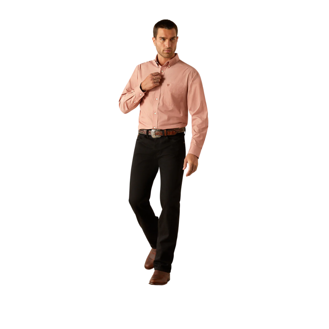 Ariat Men's Wrinkle Free Solid Brick Shirt