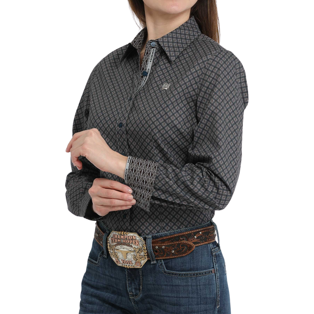 Cinch Women's Geometric Multicolor Shirt