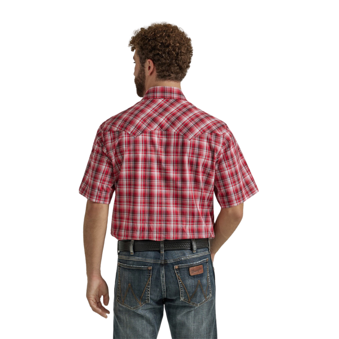 Wrangler Men's Modern Fit Red Plaid Shirt