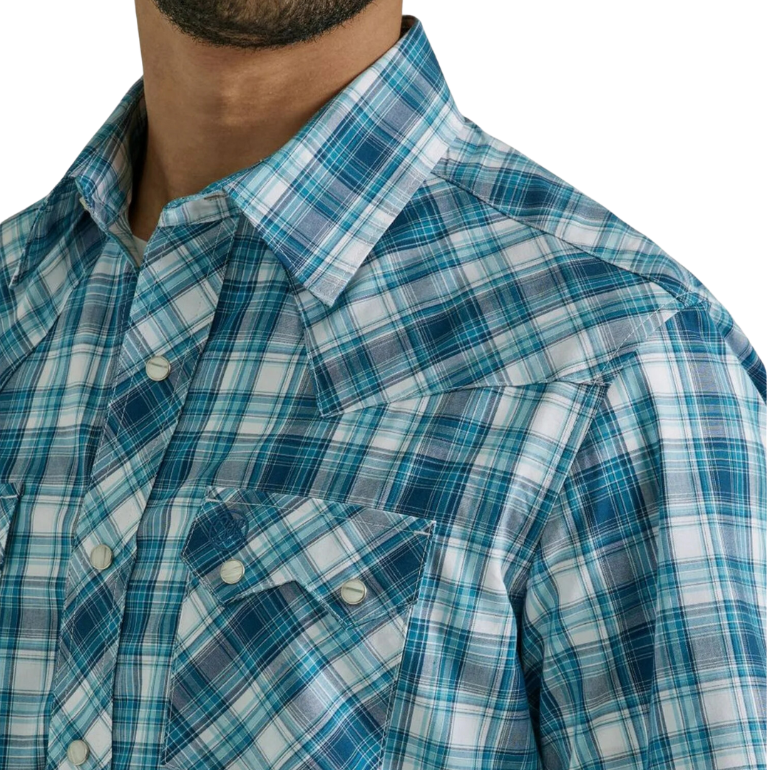 Wrangler Men's Retro Plaid Turquoise Shirt