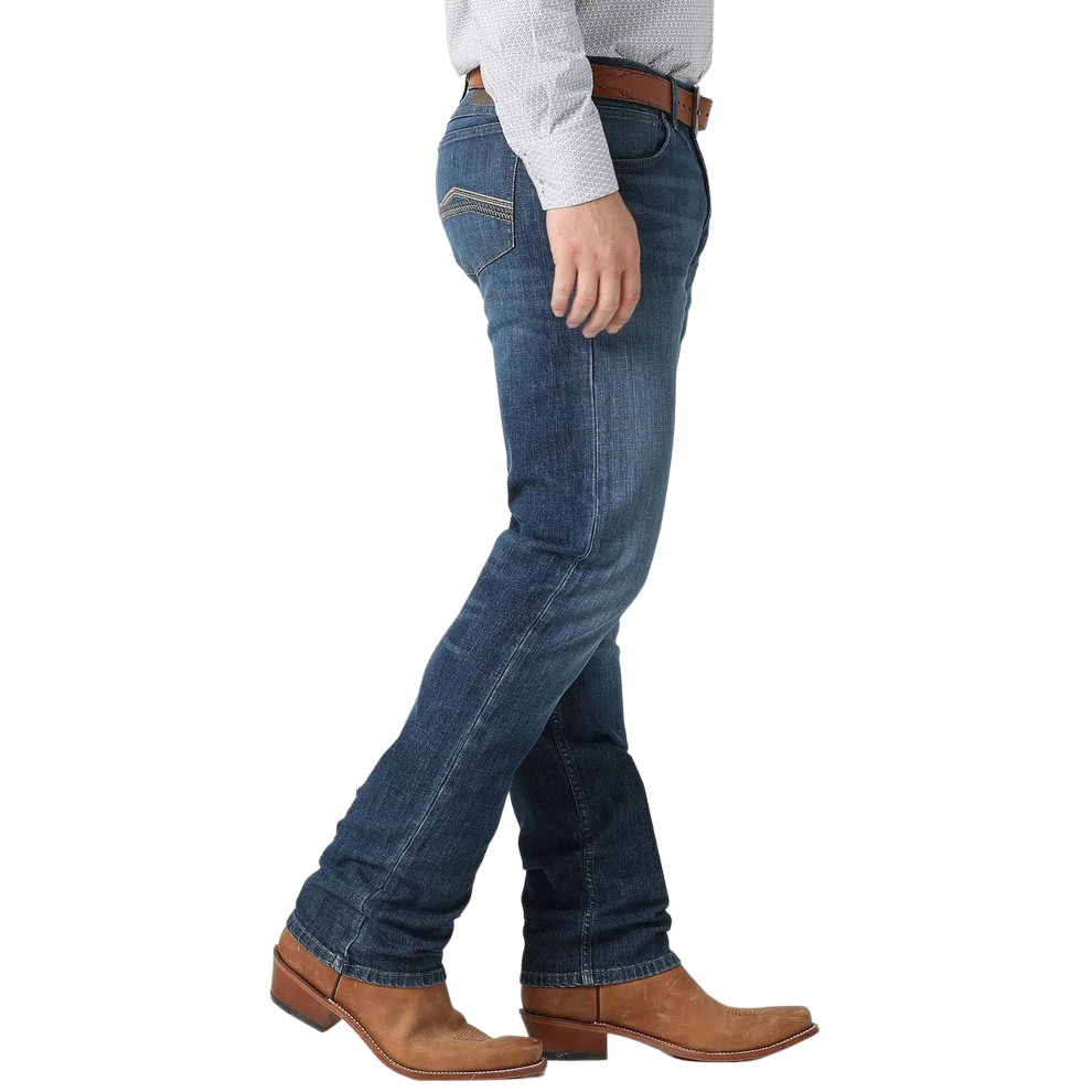 Wrangler Men's 20X No. 44 Slim Fit Straight Leg Jean