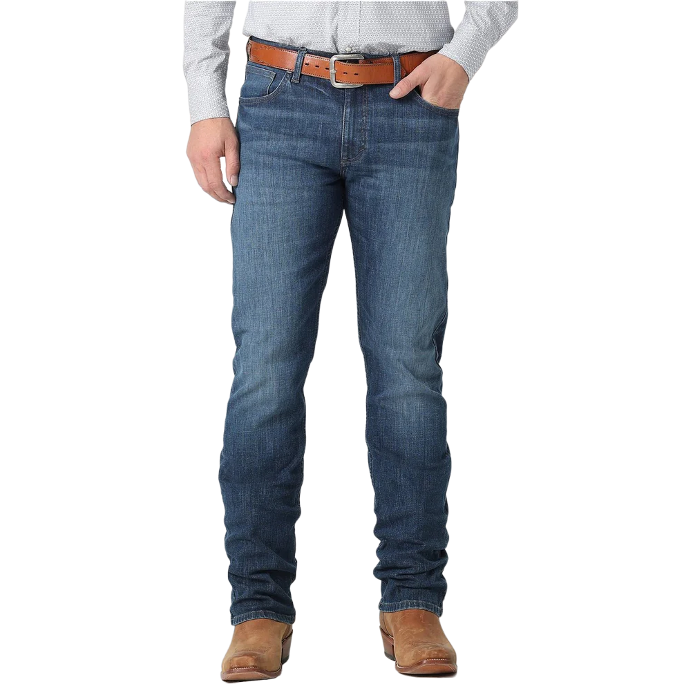 Wrangler Men's 20X No. 44 Slim Fit Straight Leg Jean