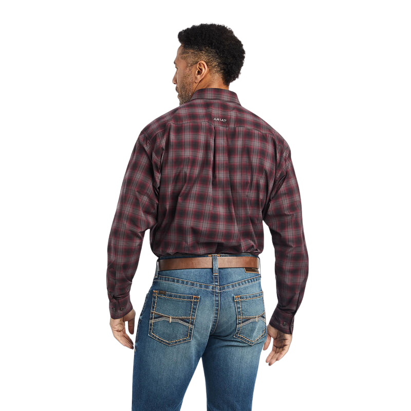 Ariat Men's Pro Series William Strech Classic Red Shirt
