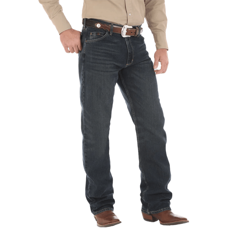 Wrangler 20X 01 Competition Fit Advanced Comfort Jeans
