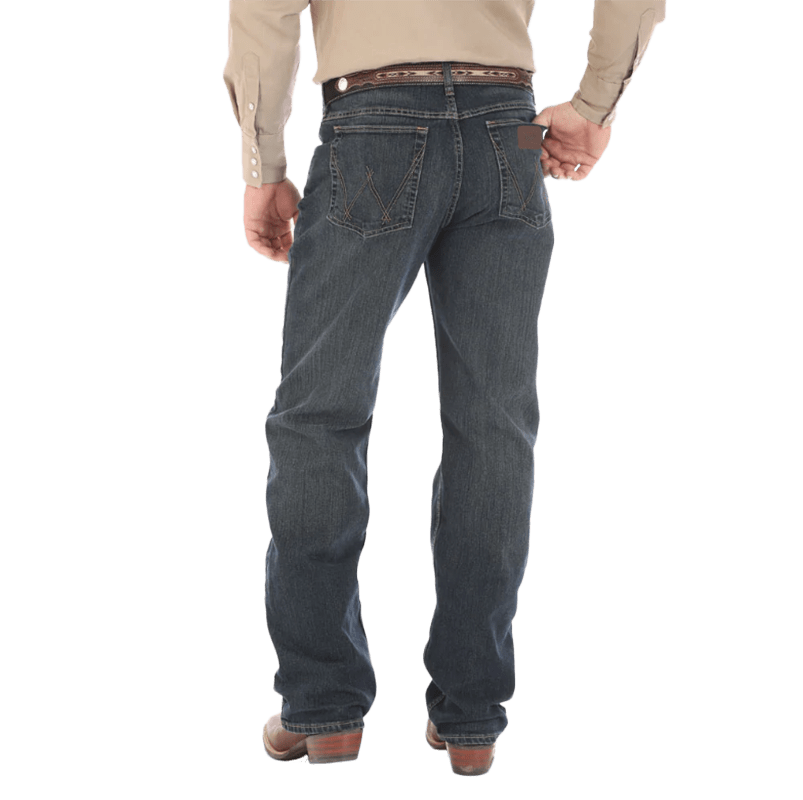 Wrangler 20X 01 Competition Fit Advanced Comfort Jeans