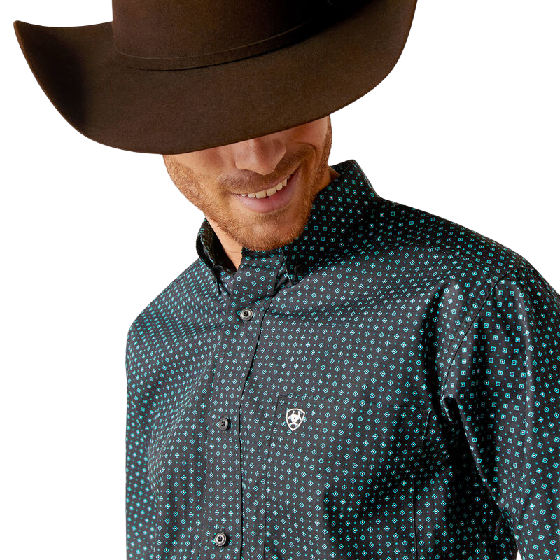 Ariat Men's Benson Fitted Long Sleeve Shirt