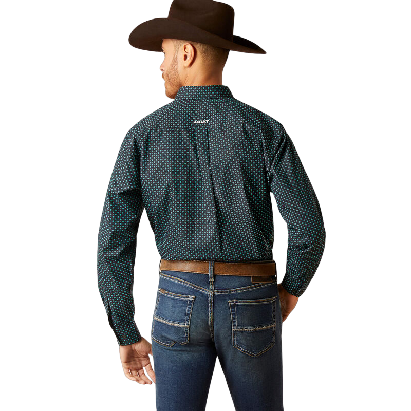 Ariat Men's Benson Fitted Long Sleeve Shirt