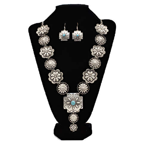 M&F Women's Floral Conchos Pendant Grey Necklace & Earrings Set