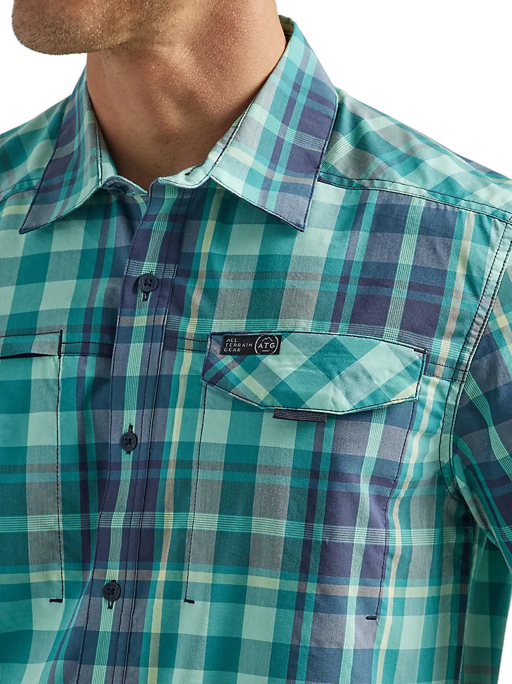 Wrangler Men's Asymetrical Zip Pocket Plaid Shirt - Big