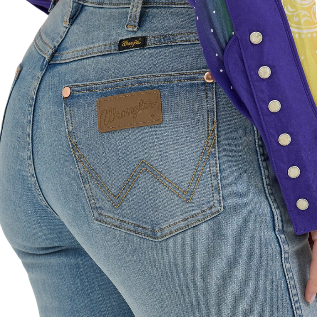 Wrangler Women's Lainey Wilson Sky Wash Jean