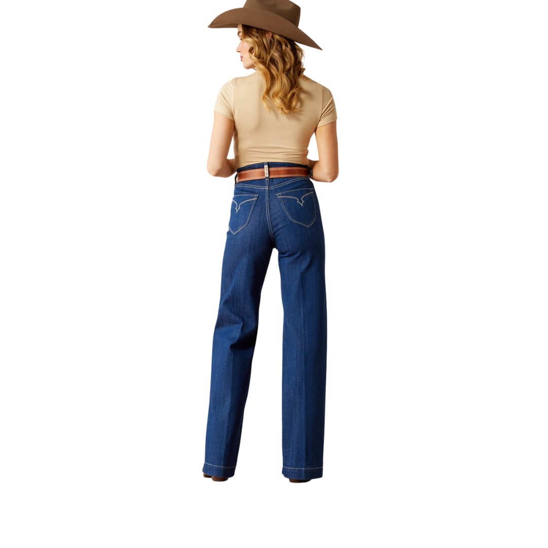 Ariat Women's Bria Wide Low Dip Rinse Jeans