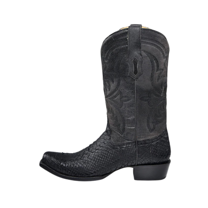 Corral Men&