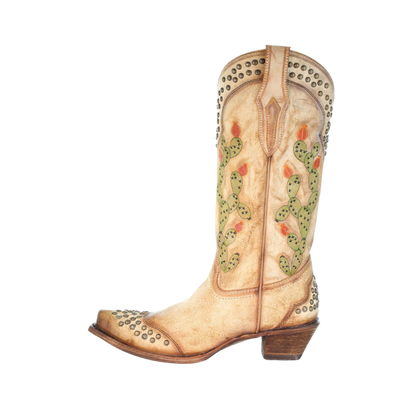 Corral Women&