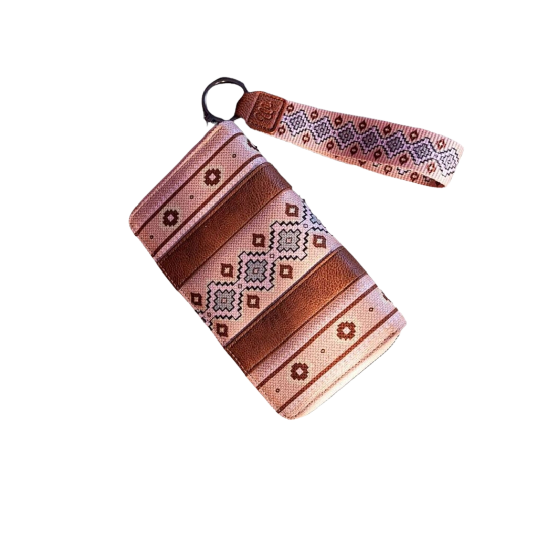 Wrangler Women's Southwestern Purses Pink Wallet