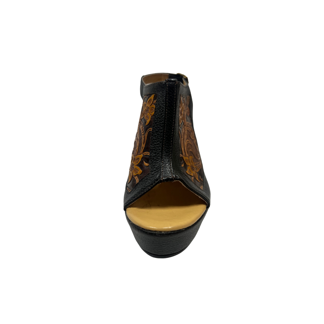 International M Women's Black Wedge Sandals