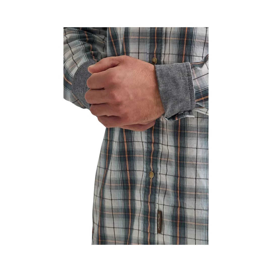 Wrangler Men's Retro Premiun Long Sleeve Snap Grey Shirt