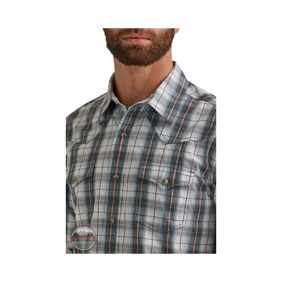 Wrangler Men's Retro Premiun Long Sleeve Snap Grey Shirt